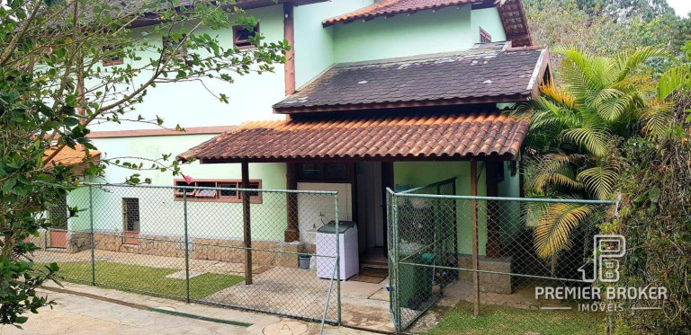 Imagem Casa com 4 Quartos à Venda, 235 m² em Albuquerque - Teresópolis Imagem Casa com 4 Quartos à Venda, 235 m² em Albuquerque - Teresópolis