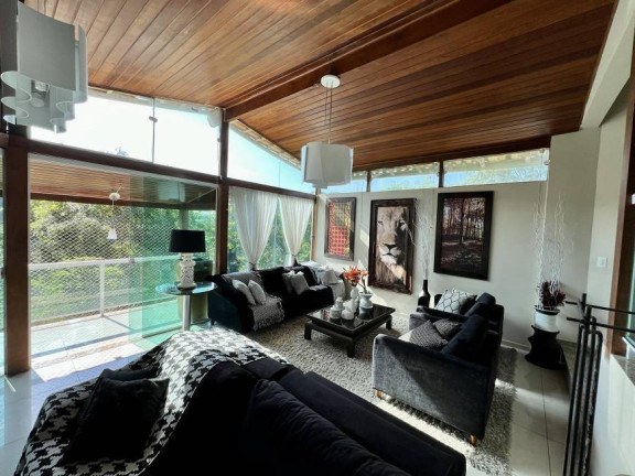 Imagem Casa com 6 Quartos à Venda,  em Itaipú - Niterói