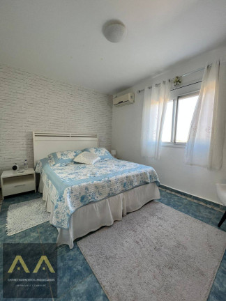 Imagem Casa com 3 Quartos à Venda, 230 m² em Alphaville - Santana De Parnaíba Imagem Casa com 3 Quartos à Venda, 230 m² em Alphaville - Santana De Parnaíba