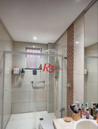 Imagem Casa com 3 Quartos à Venda, 223 m² em Embaré - Santos
