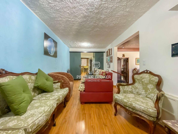 Imagem Casa com 4 Quartos à Venda, 148 m² em Alto - Teresópolis Imagem Casa com 4 Quartos à Venda, 148 m² em Alto - Teresópolis