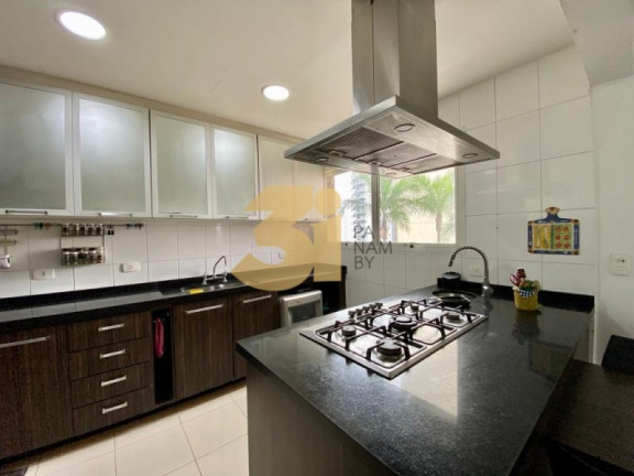 Imagem Apartamento com 4 Quartos à Venda, 261 m² em Panamby - São Paulo
