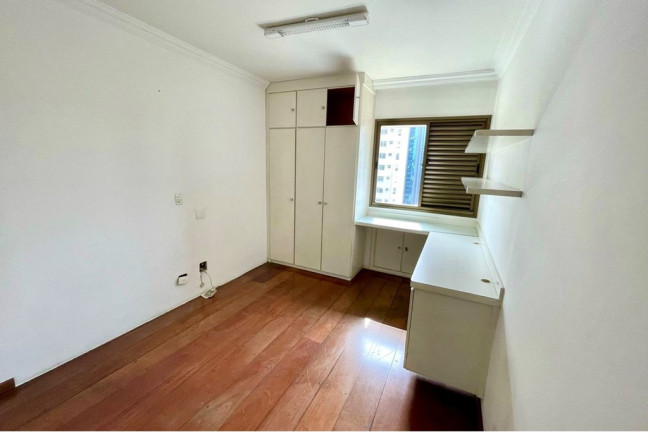 Imagem Apartamento com 4 Quartos à Venda, 133 m² em Aclimação - São Paulo Imagem Apartamento com 4 Quartos à Venda, 133 m² em Aclimação - São Paulo