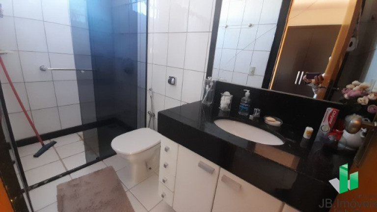 Imagem Imóvel com 5 Quartos à Venda, 308 m² em Cândida Câmara - Montes Claros Imagem Imóvel com 5 Quartos à Venda, 308 m² em Cândida Câmara - Montes Claros