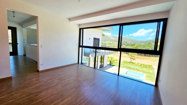 Imagem Casa com 3 Quartos à Venda,  em Poços De Caldas