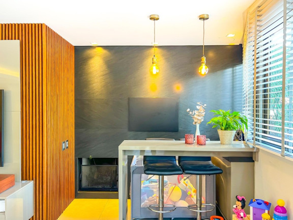 Imagem Apartamento com 3 Quartos à Venda, 240 m² em Bela Vista - Porto Alegre Imagem Apartamento com 3 Quartos à Venda, 240 m² em Bela Vista - Porto Alegre
