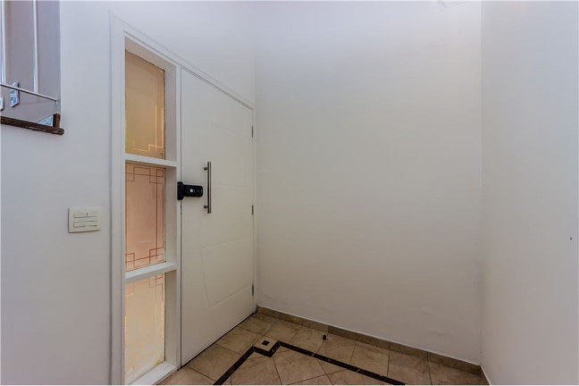 Imagem Casa com 4 Quartos à Venda, em Fazenda Morumbi - São Paulo Imagem Casa com 4 Quartos à Venda, em Fazenda Morumbi - São Paulo