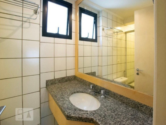 Imagem Flat com 1 Quarto para Alugar, 55 m² em Moema - São Paulo