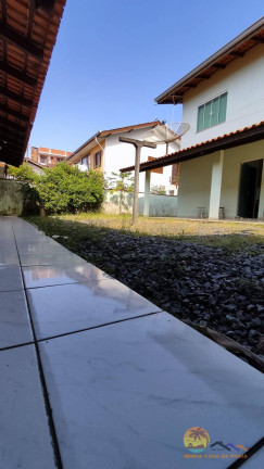 Imagem Casa com 6 Quartos à Venda, 300 m² em Ubatuba - São Francisco Do Sul