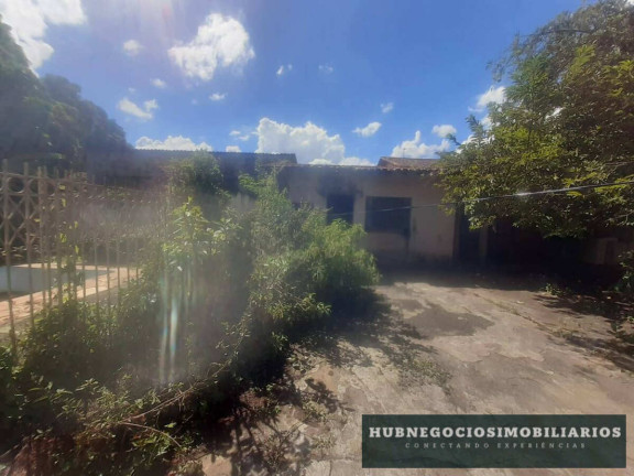 Imagem Imóvel com 2 Quartos à Venda, 180 m² em Edgar Pereira - Montes Claros