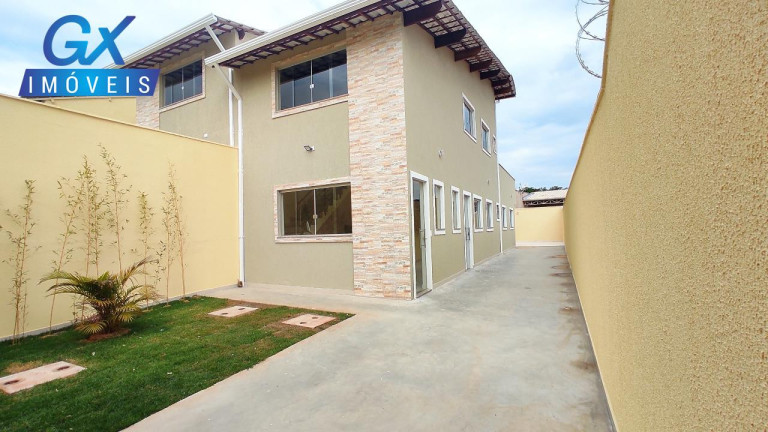 Casa com 3 Quartos à Venda, 100 m² em São Pedro - Esmeraldas