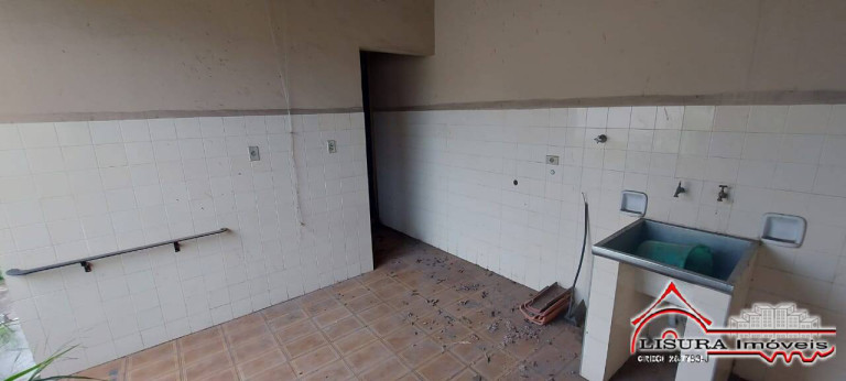 Imagem Casa com 3 Quartos à Venda, 145 m² em Centro - Jacareí