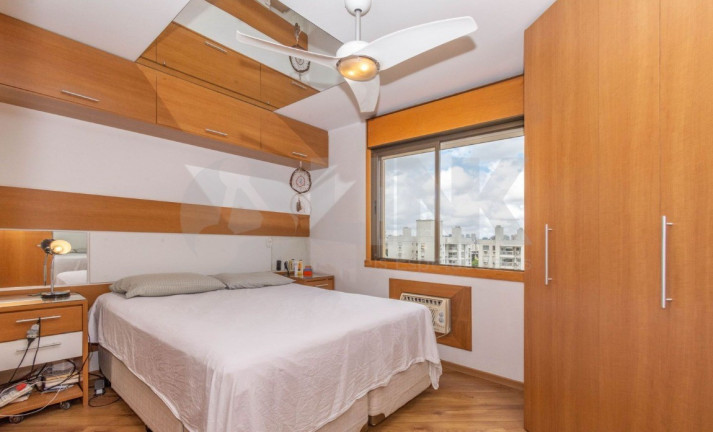 Imagem Apartamento com 3 Quartos à Venda, 87 m² em Passo Da Areia - Porto Alegre Imagem Apartamento com 3 Quartos à Venda, 87 m² em Passo Da Areia - Porto Alegre