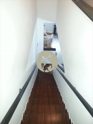 Foto do imóvel Casa com 3 Quartos à Venda, 180 m² em Gonzaga - Santos
