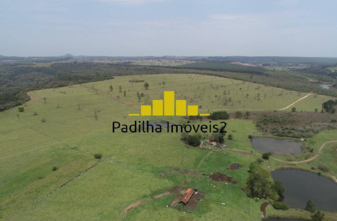 Imagem Fazenda à Venda, 294 m² em Bofete Imagem Fazenda à Venda, 294 m² em Bofete
