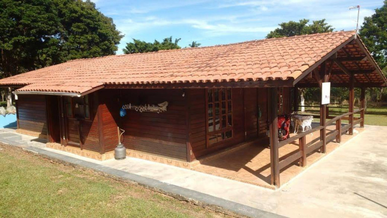 Imagem Chácara com 4 Quartos à Venda, 20.000 m² em Centro - Boituva