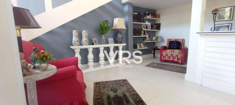 Imagem Casa com 4 Quartos à Venda, 910 m² em Albuquerque - Teresópolis Imagem Casa com 4 Quartos à Venda, 910 m² em Albuquerque - Teresópolis