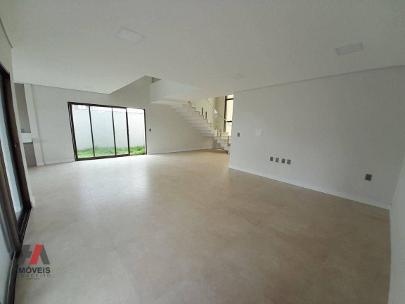 Imagem Casa com 4 Quartos à Venda, 335 m² em Cidade Alpha - Eusébio