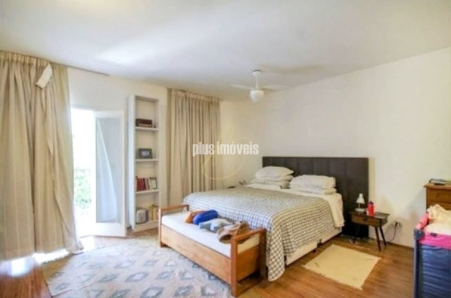 Imagem Casa com 3 Quartos à Venda, 230 m² em Morumbi - São Paulo