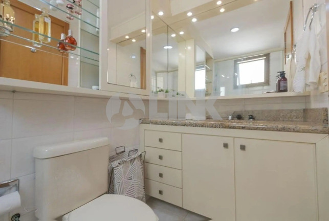 Imagem Apartamento com 3 Quartos à Venda, 87 m² em Passo Da Areia - Porto Alegre Imagem Apartamento com 3 Quartos à Venda, 87 m² em Passo Da Areia - Porto Alegre