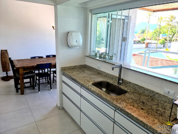 Apartamento com 3 Quartos à Venda, 102 m² em Itaguá - Ubatuba