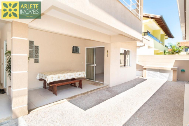 Apartamento com 2 Quartos para Alugar ou Temporada, 80 m² em Centro - Bombinhas