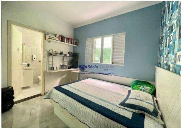Imagem Sobrado com 3 Quartos à Venda, 210 m² em Vila Galvão - Guarulhos