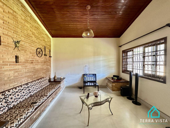 Imagem Casa com 3 Quartos à Venda, 300 m² Imagem Casa com 3 Quartos à Venda, 300 m²