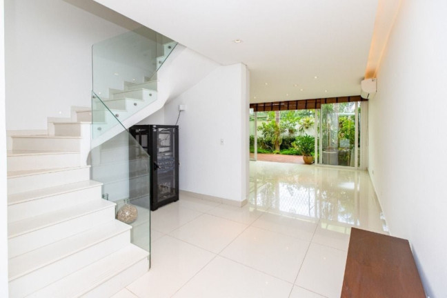 Imagem Casa com 5 Quartos à Venda, em Alto Da Boa Vista - São Paulo Imagem Casa com 5 Quartos à Venda, em Alto Da Boa Vista - São Paulo