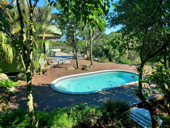 Imagem Casa com 7 Quartos à Venda,  em Silveira - Garopaba