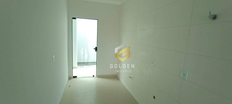 Imagem Casa com 2 Quartos à Venda, 50 m² em Loteamento Flora - Tijucas Imagem Casa com 2 Quartos à Venda, 50 m² em Loteamento Flora - Tijucas