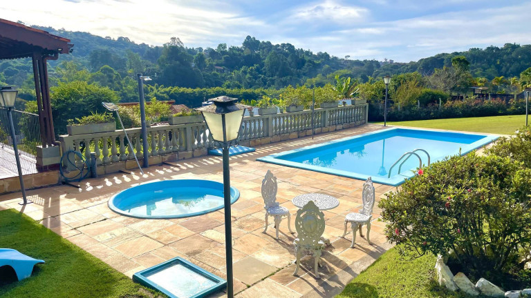 Imagem Casa com 5 Quartos à Venda, 3 m² em Jardim Estância Brasil - Atibaia Imagem Casa com 5 Quartos à Venda, 3 m² em Jardim Estância Brasil - Atibaia