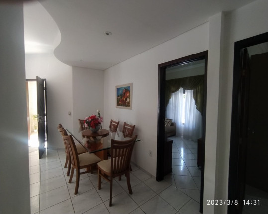 Imagem Casa com 6 Quartos à Venda, 400 m² em Bucarein - Joinville Imagem Casa com 6 Quartos à Venda, 400 m² em Bucarein - Joinville