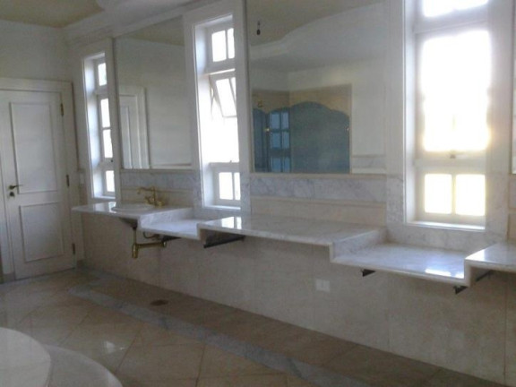 Imagem Casa com 8 Quartos à Venda,  em Tambore 03 - Alphaville