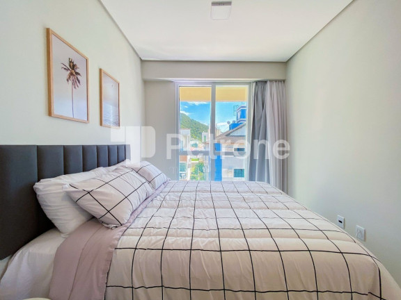 Imagem Imóvel com 3 Quartos à Venda, 185 m² em Palmas - Governador Celso Ramos
