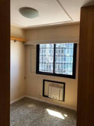 Imagem Apartamento com 4 Quartos à Venda, 161 m² em Barra Da Tijuca - Rio De Janeiro