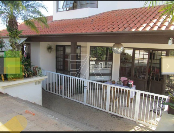 Imagem Casa com 3 Quartos à Venda, 294 m² em Vila Gardênia - Atibaia Imagem Casa com 3 Quartos à Venda, 294 m² em Vila Gardênia - Atibaia