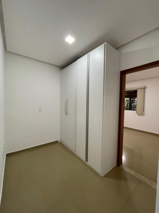 Imagem Casa com 4 Quartos à Venda, 280 m² em Boa Vista - Vitória Da Conquista Imagem Casa com 4 Quartos à Venda, 280 m² em Boa Vista - Vitória Da Conquista
