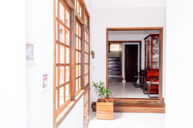 Imagem Casa com 5 Quartos à Venda, 300 m² em Estreito - Florianópolis Imagem Casa com 5 Quartos à Venda, 300 m² em Estreito - Florianópolis