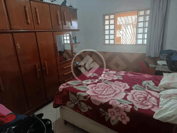 Imagem Casa com 2 Quartos à Venda, 124 m² em Setor Tancredo Neves - Goiânia Imagem Casa com 2 Quartos à Venda, 124 m² em Setor Tancredo Neves - Goiânia
