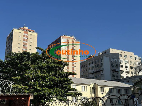 Imagem Casa com 3 Quartos à Venda, 140 m² em Vila Isabel - Rio De Janeiro Imagem Casa com 3 Quartos à Venda, 140 m² em Vila Isabel - Rio De Janeiro