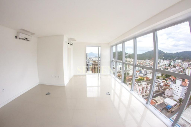 Imagem Sala Comercial para Alugar, 38 m² em Centro - Balneário Camboriú Imagem Sala Comercial para Alugar, 38 m² em Centro - Balneário Camboriú
