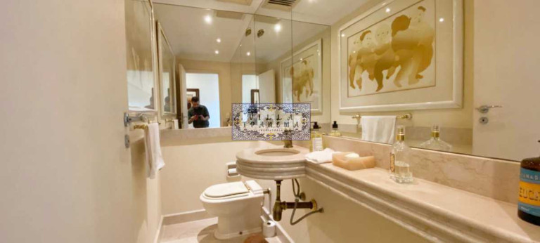 Imagem Apartamento com 4 Quartos à Venda, 250 m² em Ipanema - Rio De Janeiro Imagem Apartamento com 4 Quartos à Venda, 250 m² em Ipanema - Rio De Janeiro