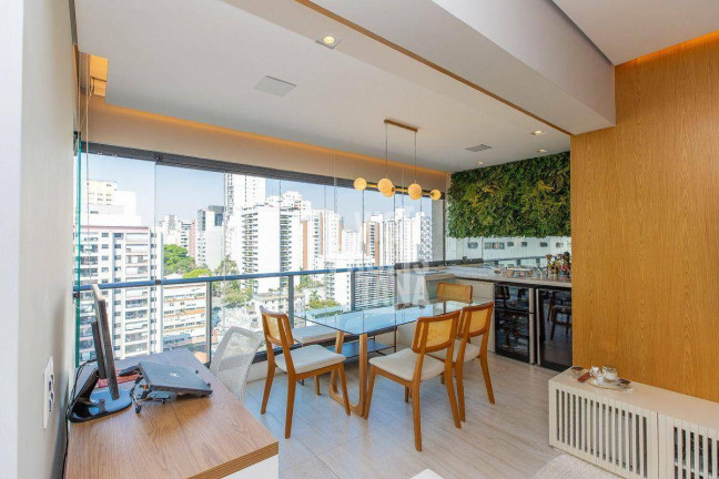 Imagem Apartamento com 2 Quartos à Venda, 70 m² em Cerqueira César - São Paulo