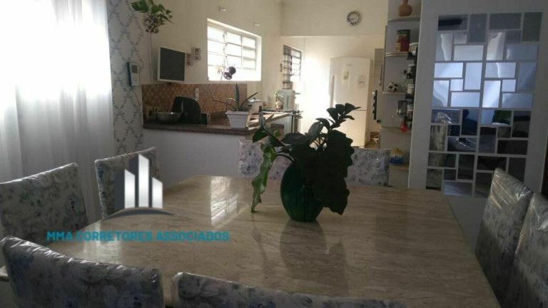 Imagem Casa com 3 Quartos à Venda, 200 m² em Parque Taquaral - Campinas Imagem Casa com 3 Quartos à Venda, 200 m² em Parque Taquaral - Campinas