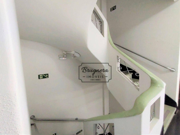 Imagem Apartamento com 3 Quartos à Venda, 183 m² em Centro - Curitiba Imagem Apartamento com 3 Quartos à Venda, 183 m² em Centro - Curitiba