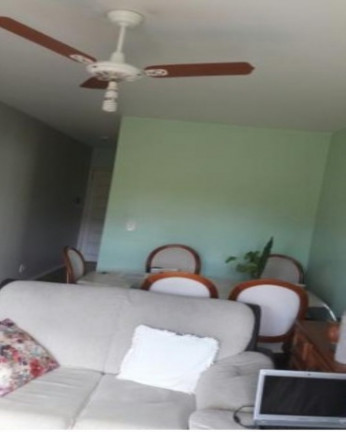 Imagem Apartamento com 2 Quartos à Venda, 64 m² em Jardim Botânico - Porto Alegre