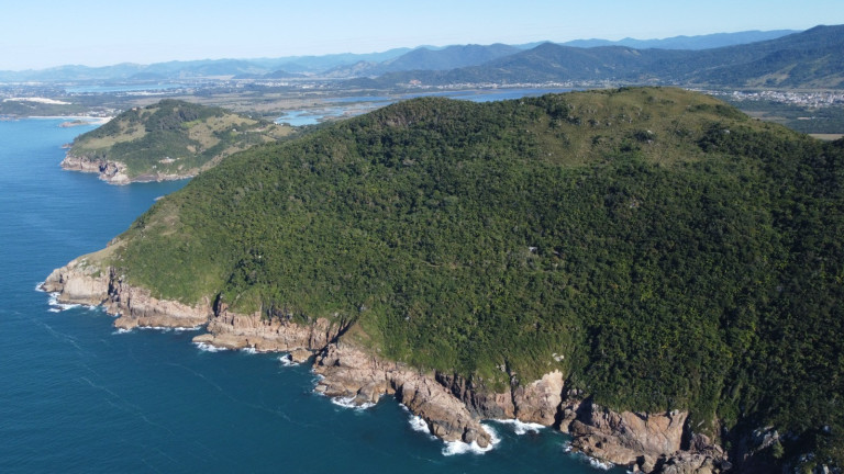 Imagem Terreno à Venda, 16.948 m² em Praia Da Ferrugem - Garopaba Imagem Terreno à Venda, 16.948 m² em Praia Da Ferrugem - Garopaba