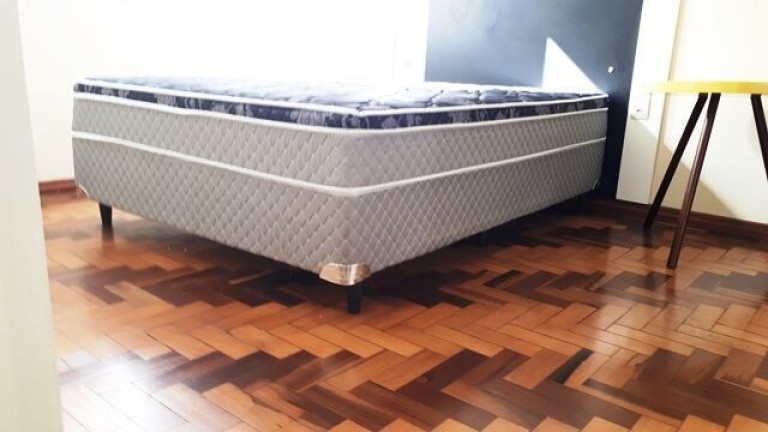 Imagem Apartamento com 1 Quarto à Venda, 43 m² em Centro Histórico - Porto Alegre Imagem Apartamento com 1 Quarto à Venda, 43 m² em Centro Histórico - Porto Alegre