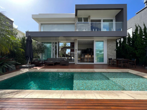 Imagem Casa com 4 Quartos à Venda, em -- - Capao Da Canoa Imagem Casa com 4 Quartos à Venda, em -- - Capao Da Canoa